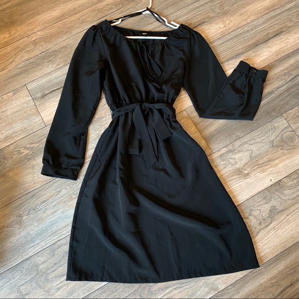 EUC Mossimo Long Sleeve Sash Belt Dress - Picture 3 of 8